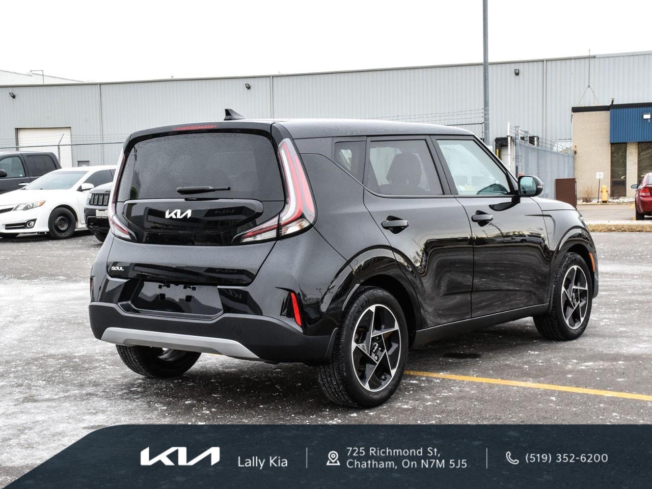 2023 Kia Soul EX+ | Clean CarFax | Low KMs | Heated Seats Photo
