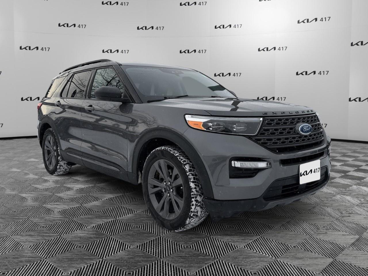 2021 Ford Explorer XLT 4WD Photo