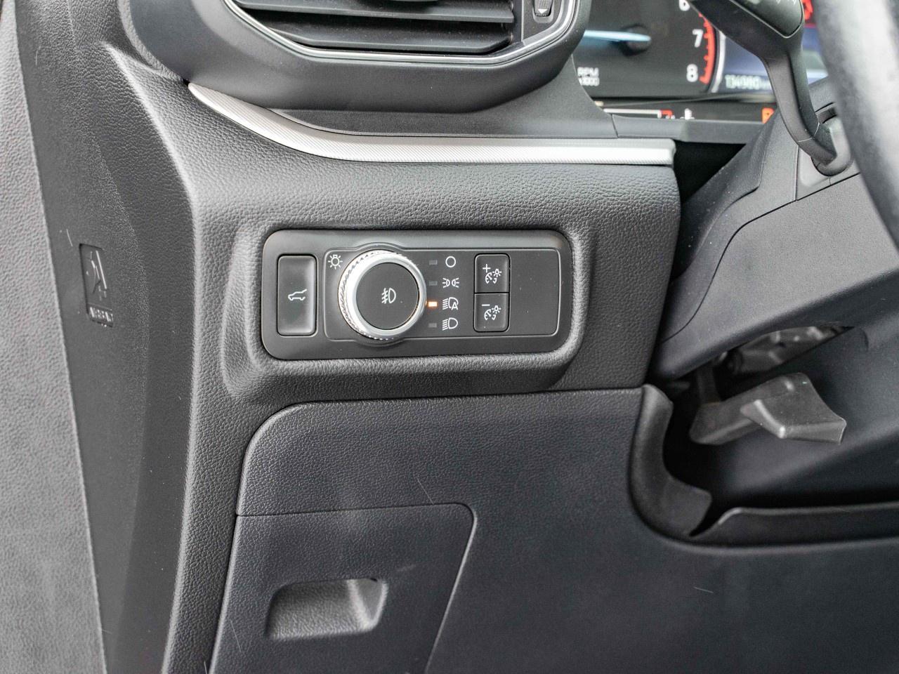 2021 Ford Explorer XLT 4WD Photo