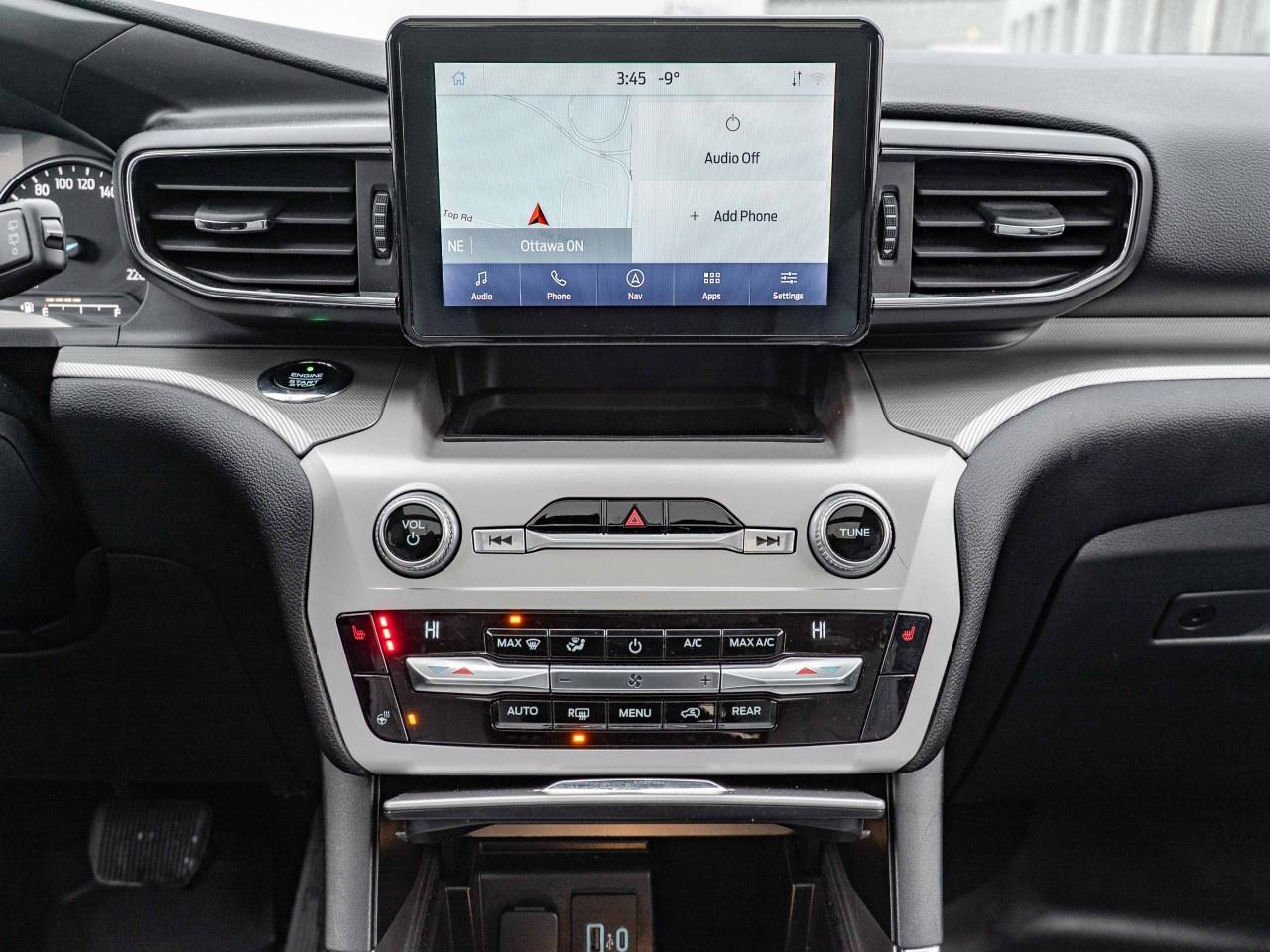 2021 Ford Explorer XLT 4WD Photo