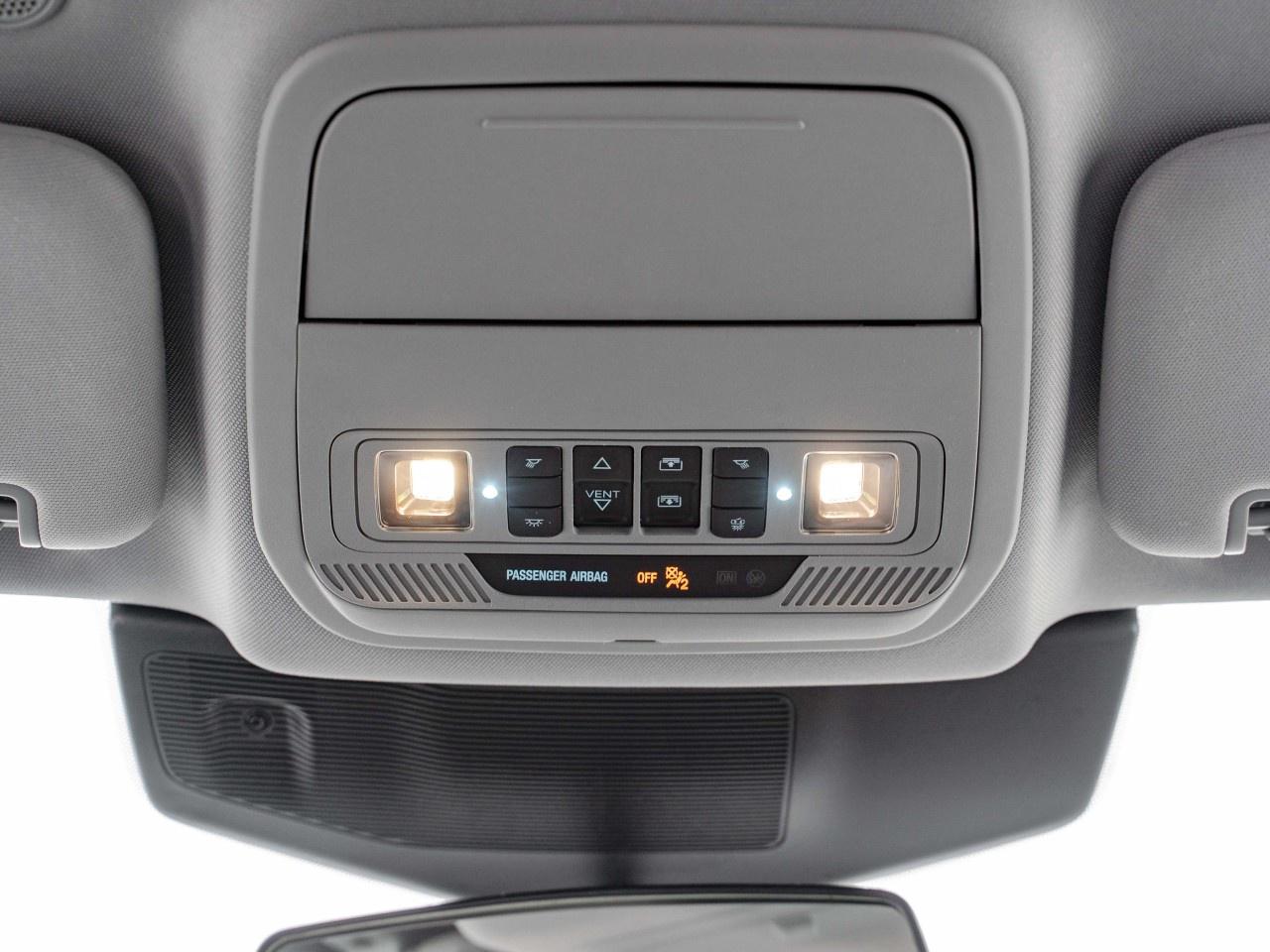 2021 Ford Explorer XLT 4WD Photo