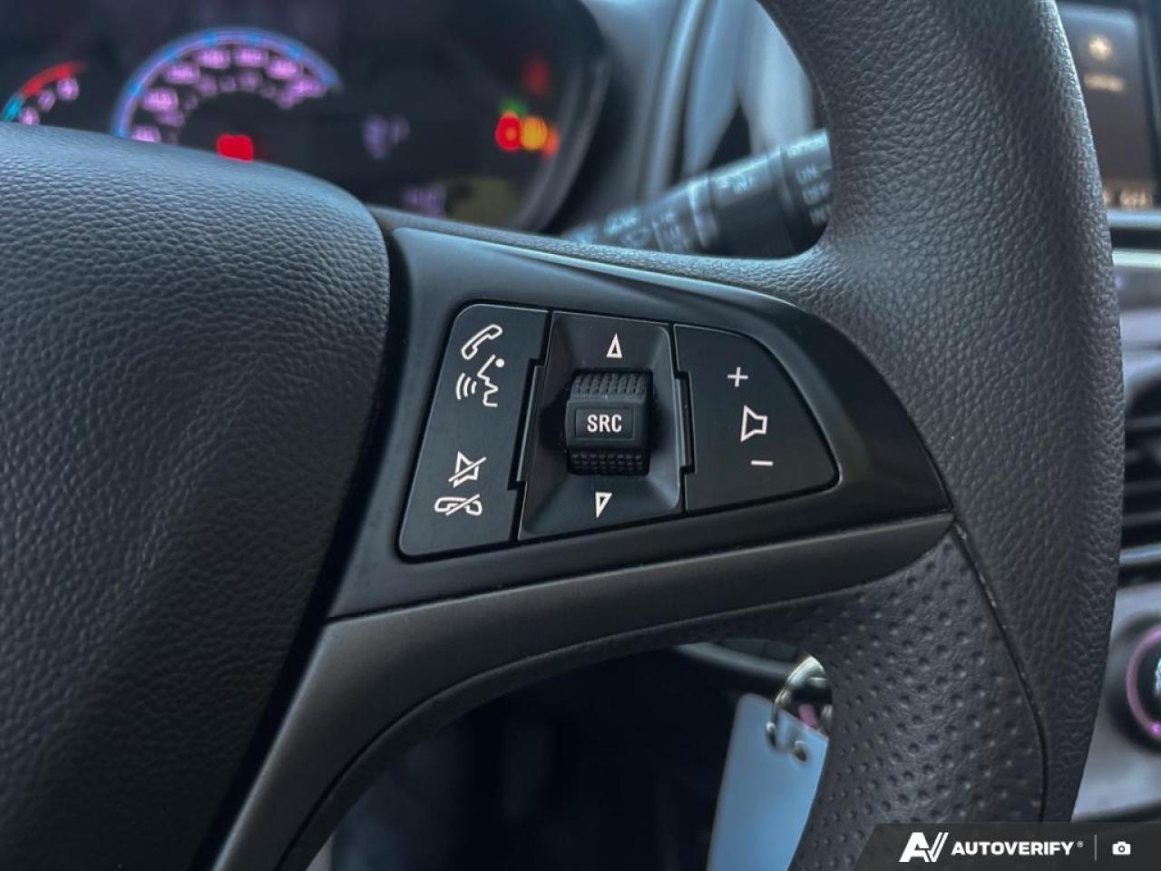2019 Chevrolet Spark LT / BLUETOOTH / CRUISE / PWR OPTIONS / AUTO Photo