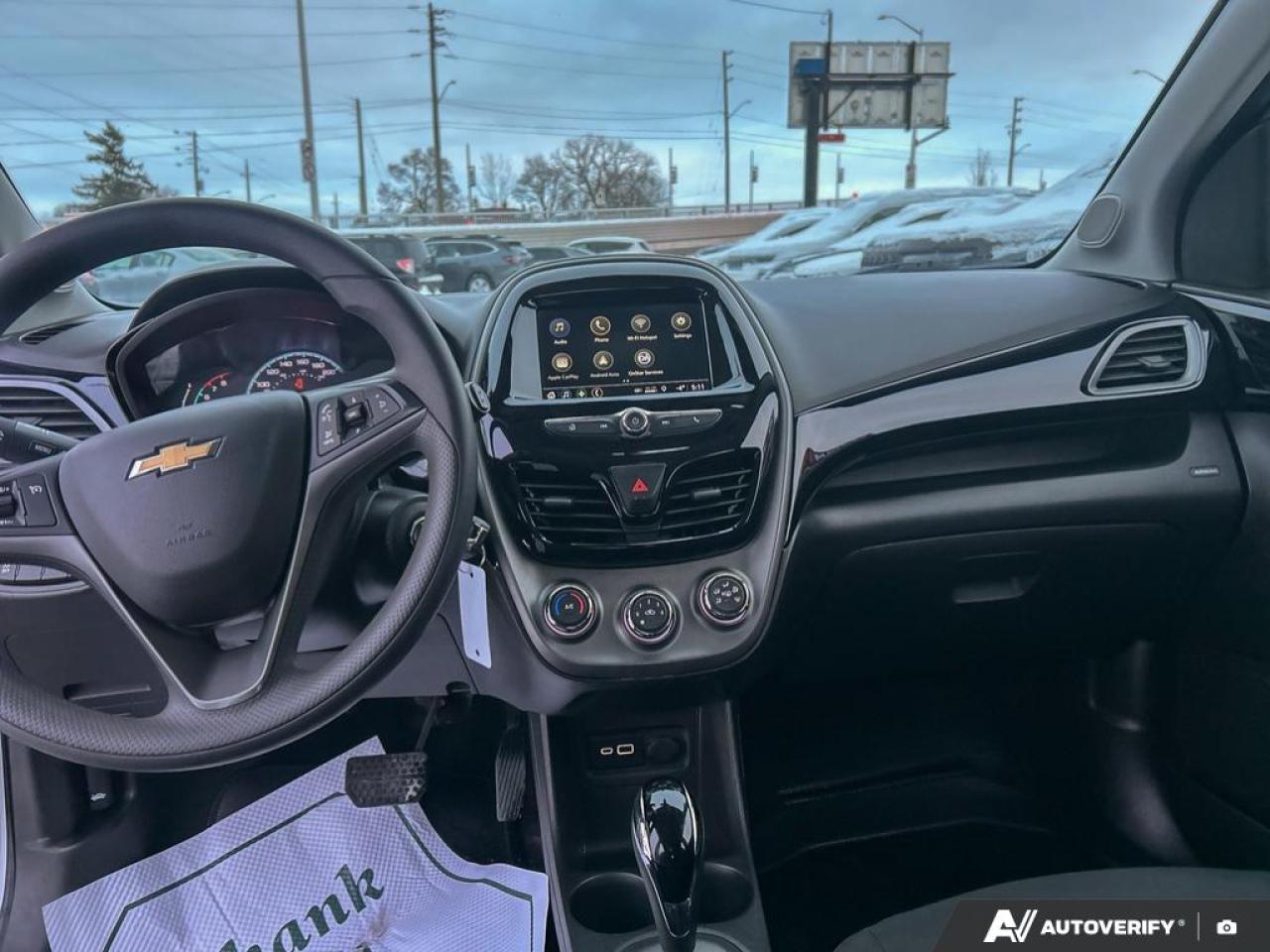 2019 Chevrolet Spark LT / BLUETOOTH / CRUISE / PWR OPTIONS / AUTO Photo