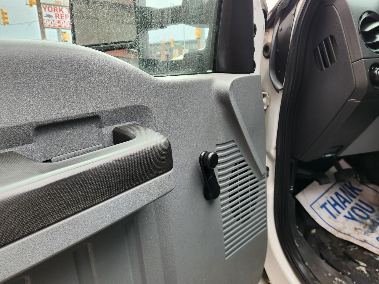 2016 Ford SUPER DUTY F-550 DRW XL SUPER DUTY F-550 WITH DUMP BED Photo