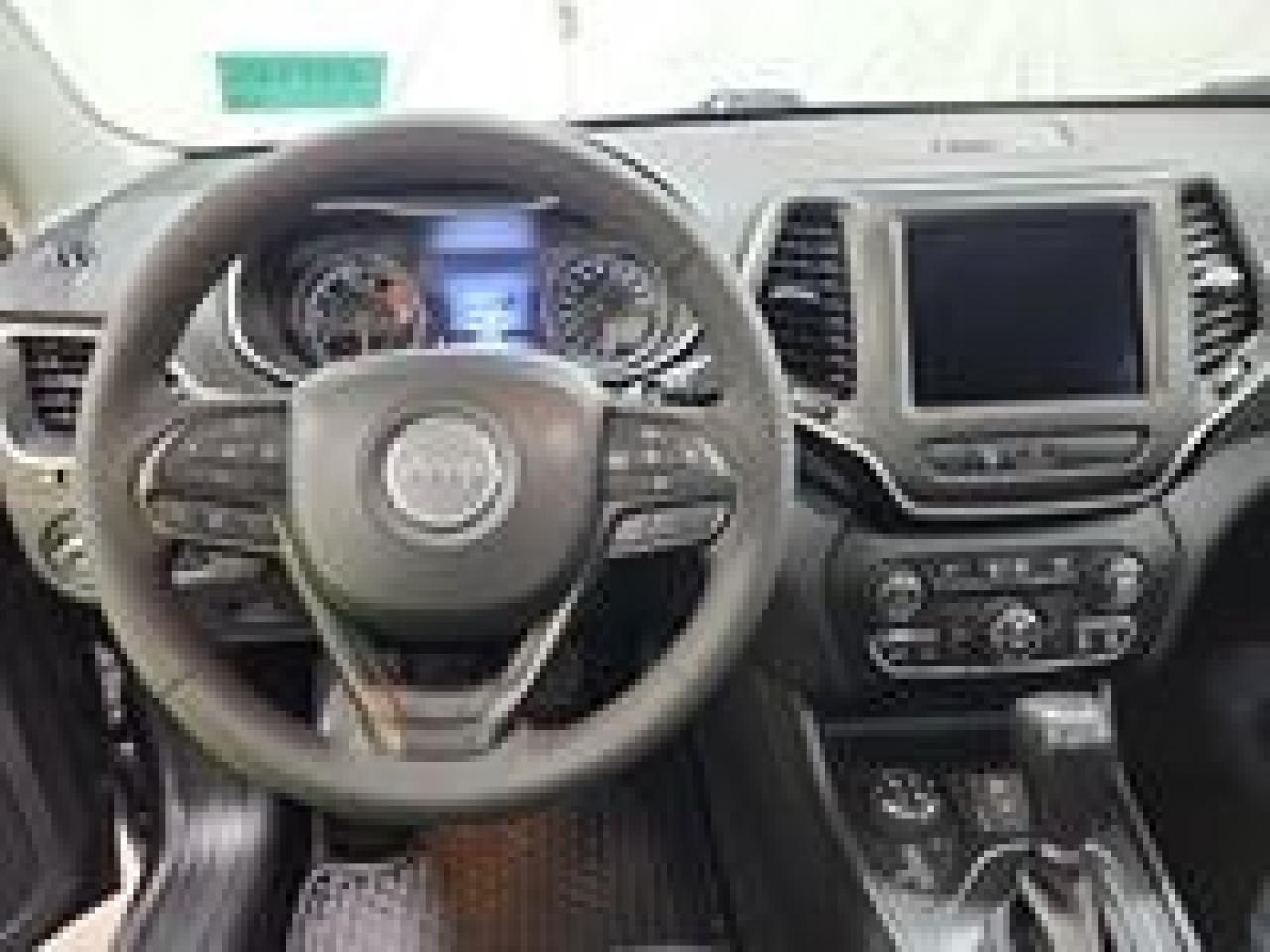 2021 Jeep Cherokee COMING SOON - Trailhawk Elite Photo2