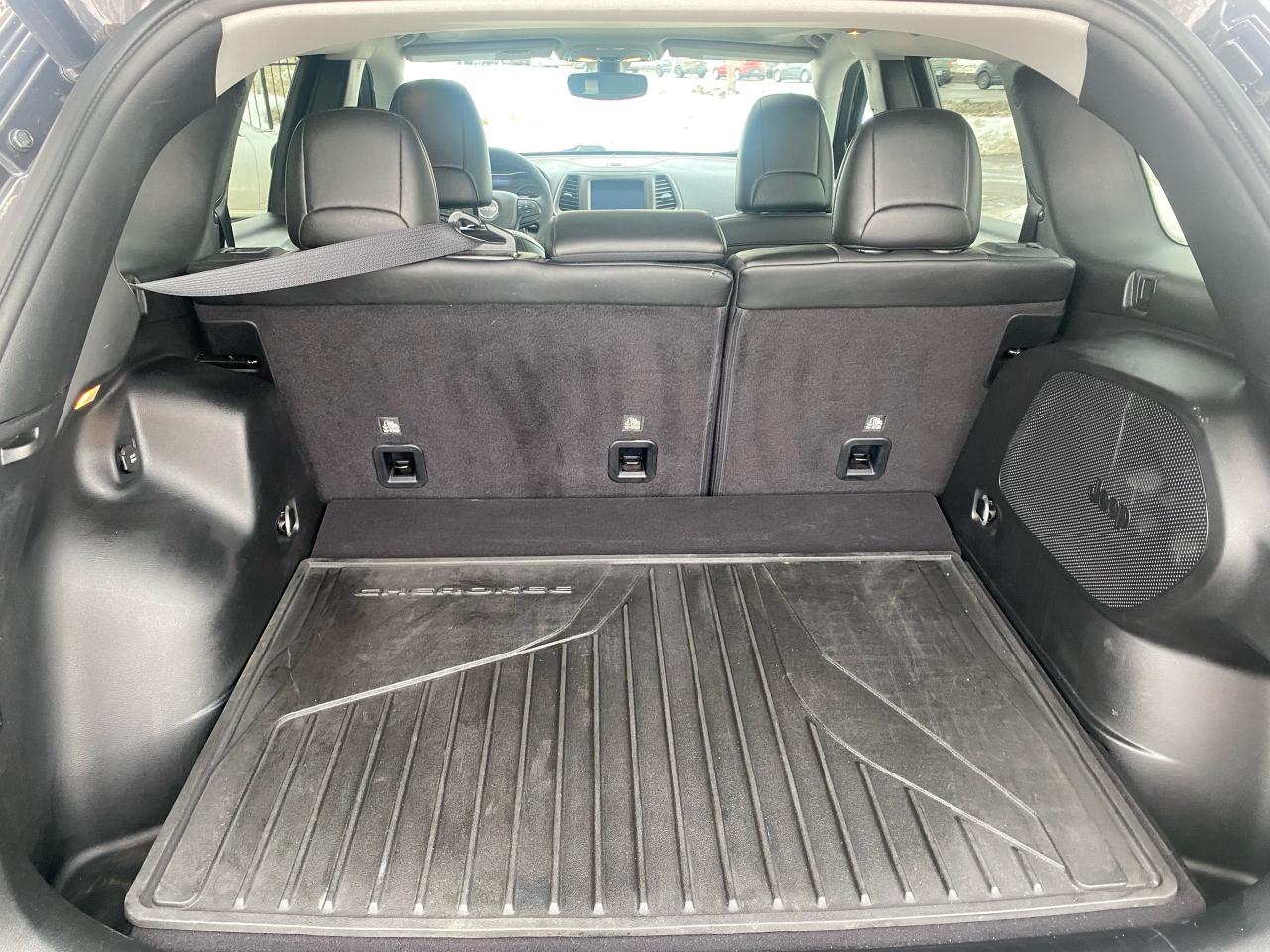 2021 Jeep Cherokee Trailhawk Elite Photo4