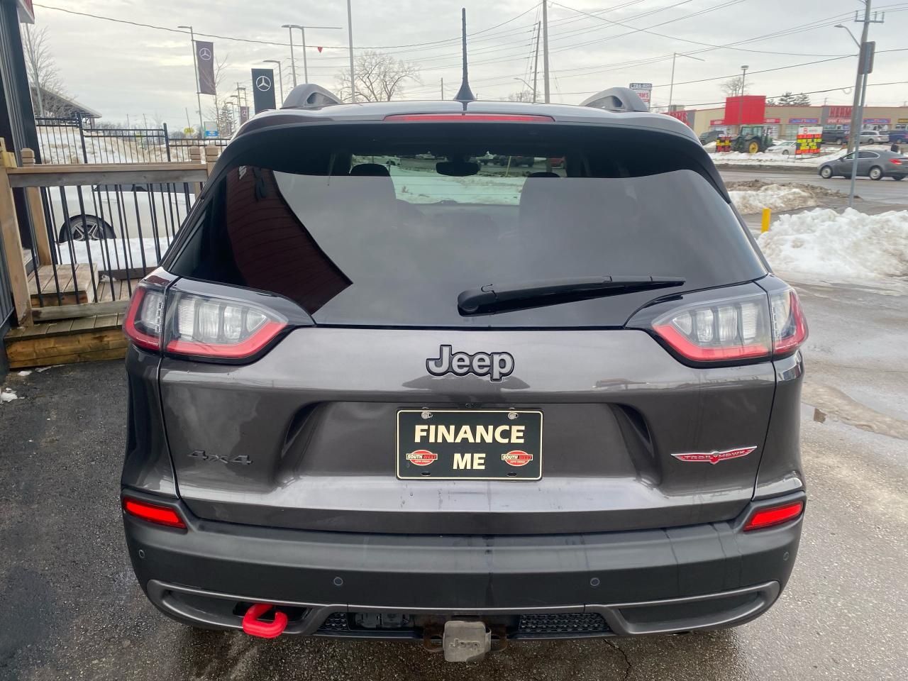 2021 Jeep Cherokee Trailhawk Elite Photo3