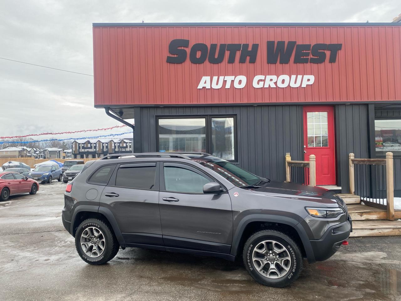 2021 Jeep Cherokee Trailhawk Elite Photo