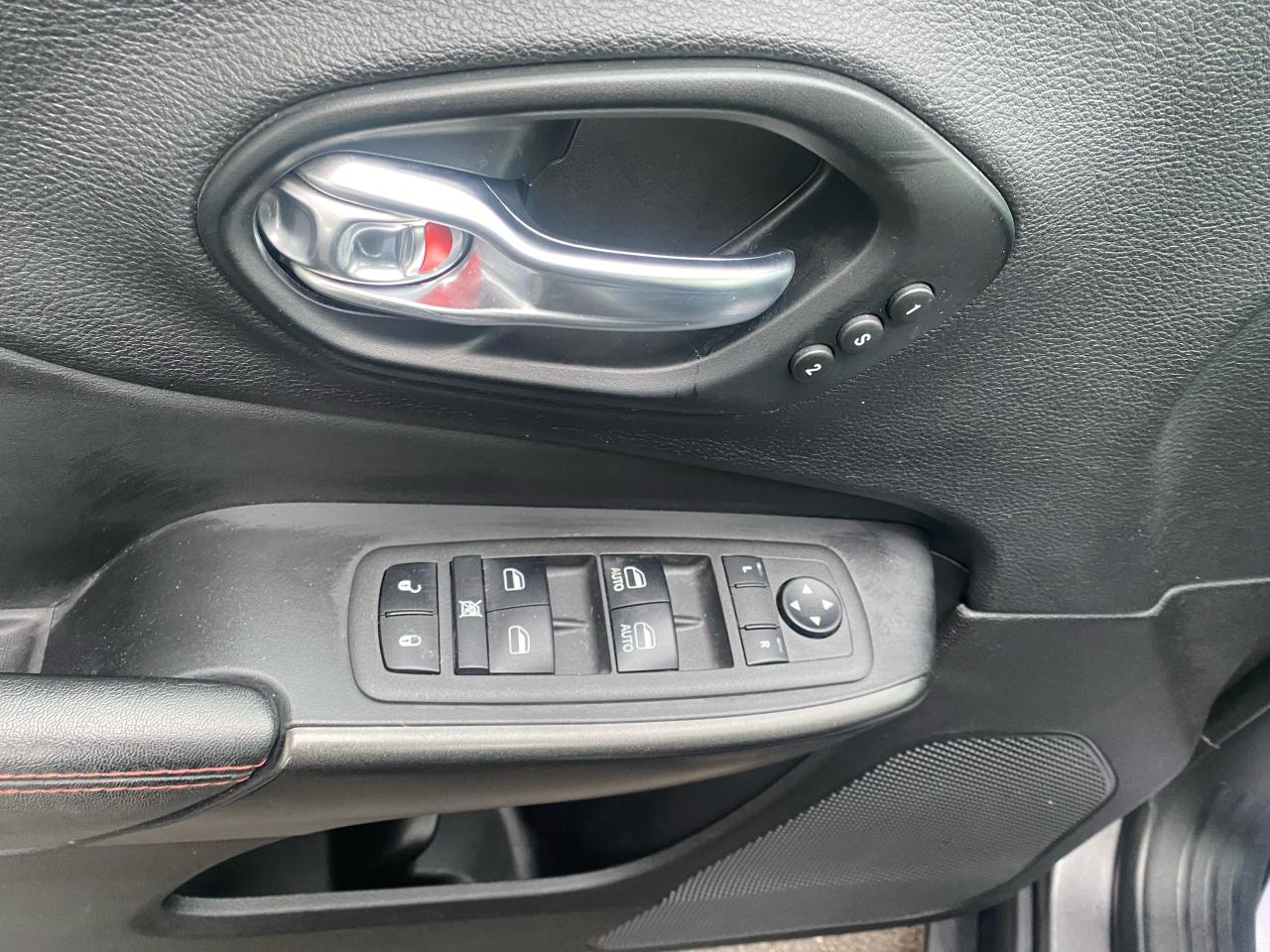 2021 Jeep Cherokee Trailhawk Elite Photo