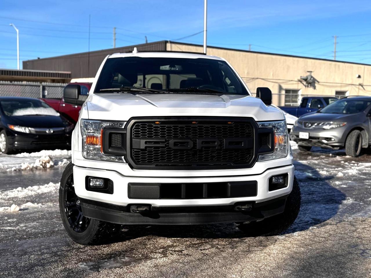 2018 Ford F-150 LOW KM XLT WITH LEATEHR NO ACCIDENT SAFETY 5.0L - Photo #3