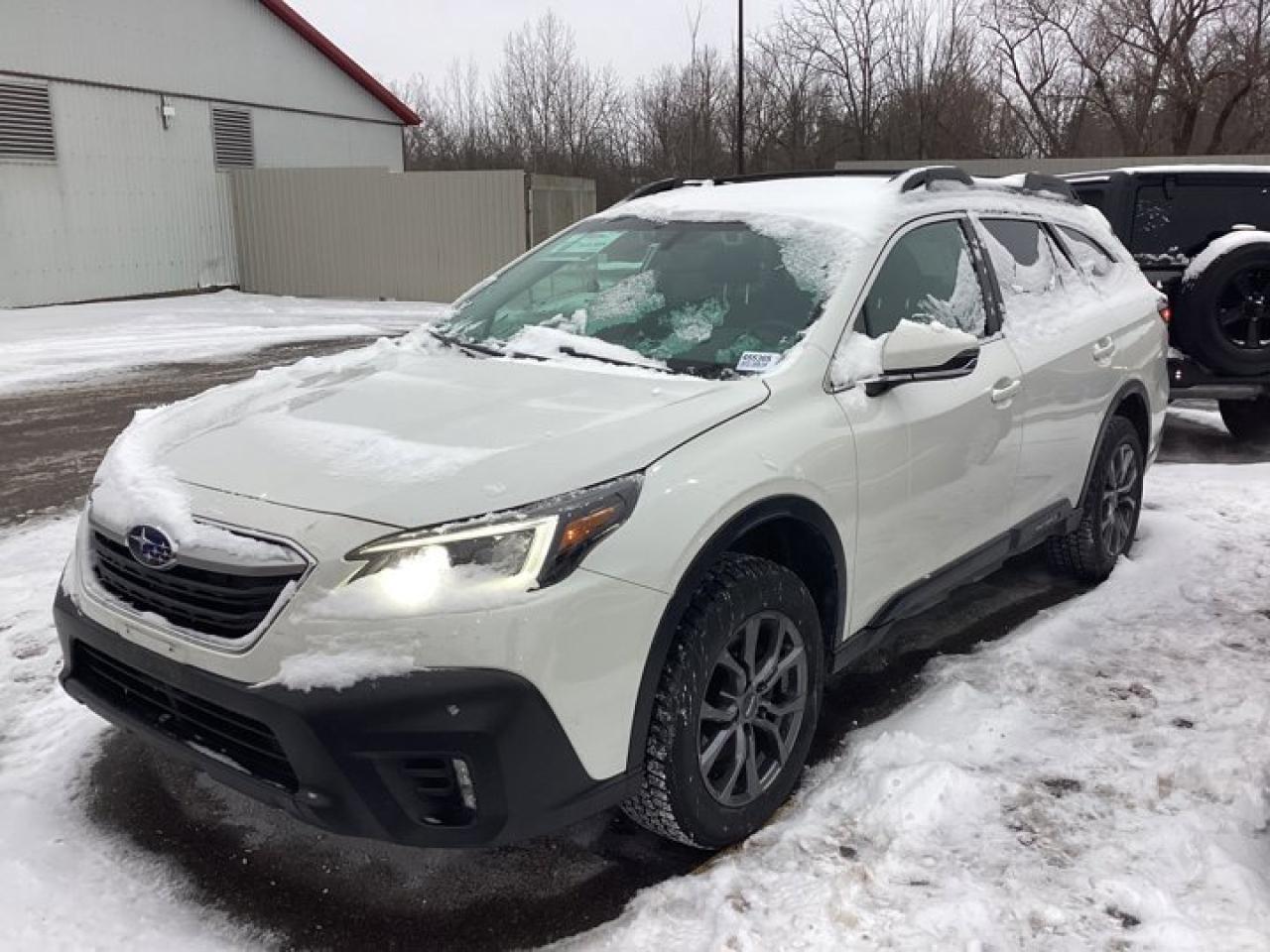 2022 Subaru Outback Touring Photo0