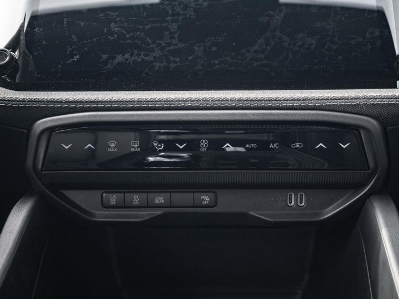 2026 Jeep Cherokee laredo Photo