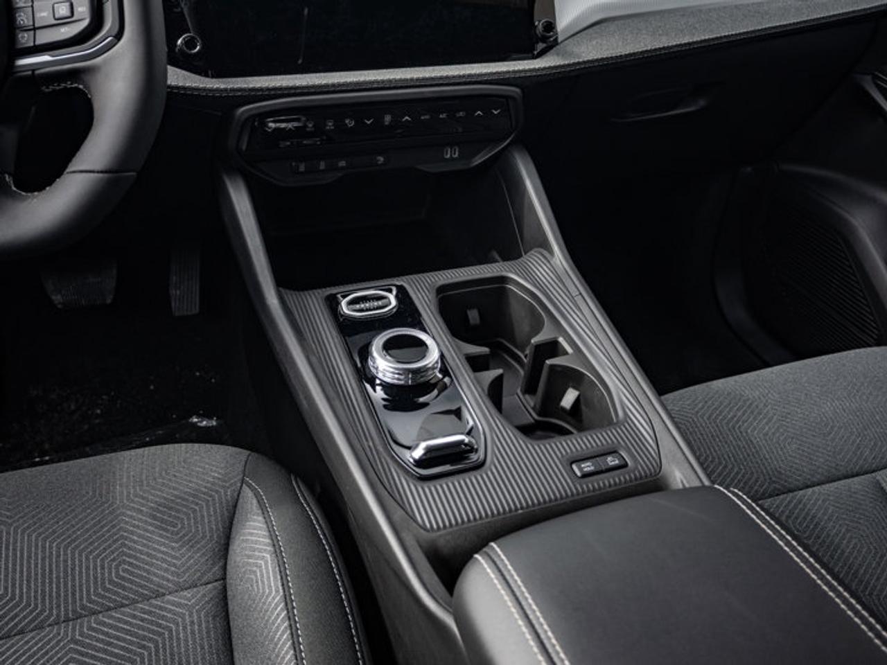 2026 Jeep Cherokee laredo Photo