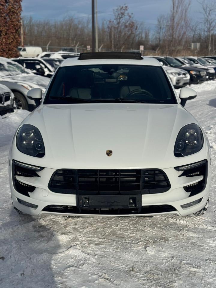 2017 Porsche Macan GTS - Photo #3
