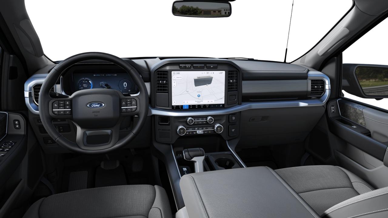 2023 Ford F-150 Lightning XLT 4WD SUPERCREW 5.5' BO Photo5