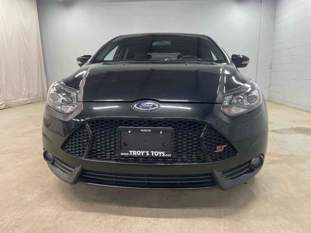 2013 Ford Focus 5dr HB ST Photo