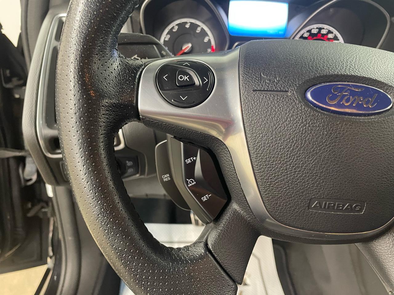 2013 Ford Focus 5dr HB ST Photo15