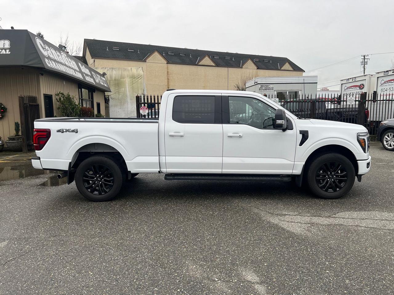 2025 Ford F-150 Lariat Photo
