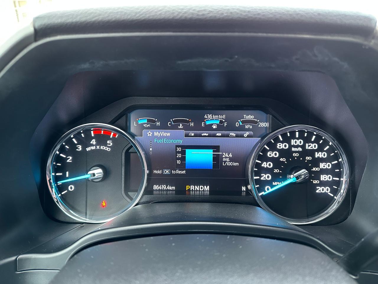 2021 Ford SUPER DUTY F-350 SRW Lariat Photo5