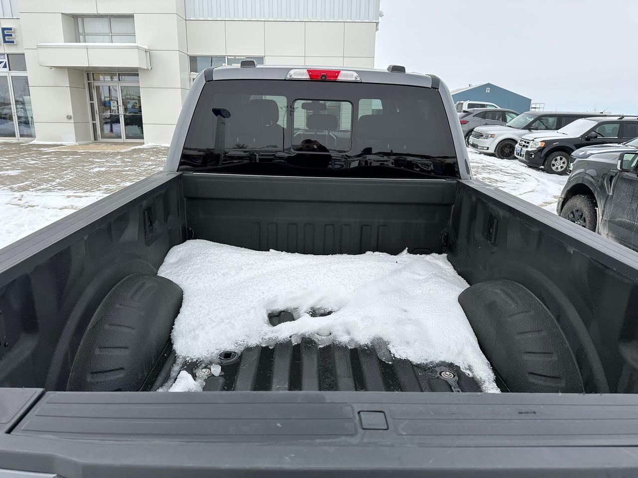 2021 Ford SUPER DUTY F-350 SRW Lariat Photo5