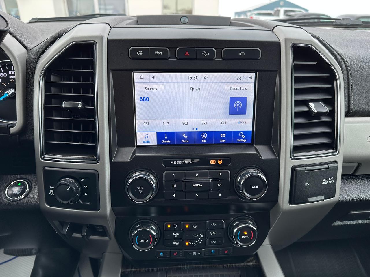 2021 Ford SUPER DUTY F-350 SRW Lariat Photo5