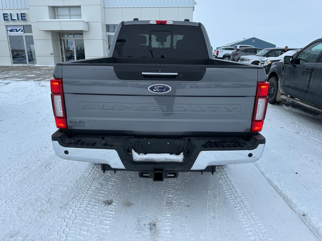 2021 Ford SUPER DUTY F-350 SRW Lariat Photo3