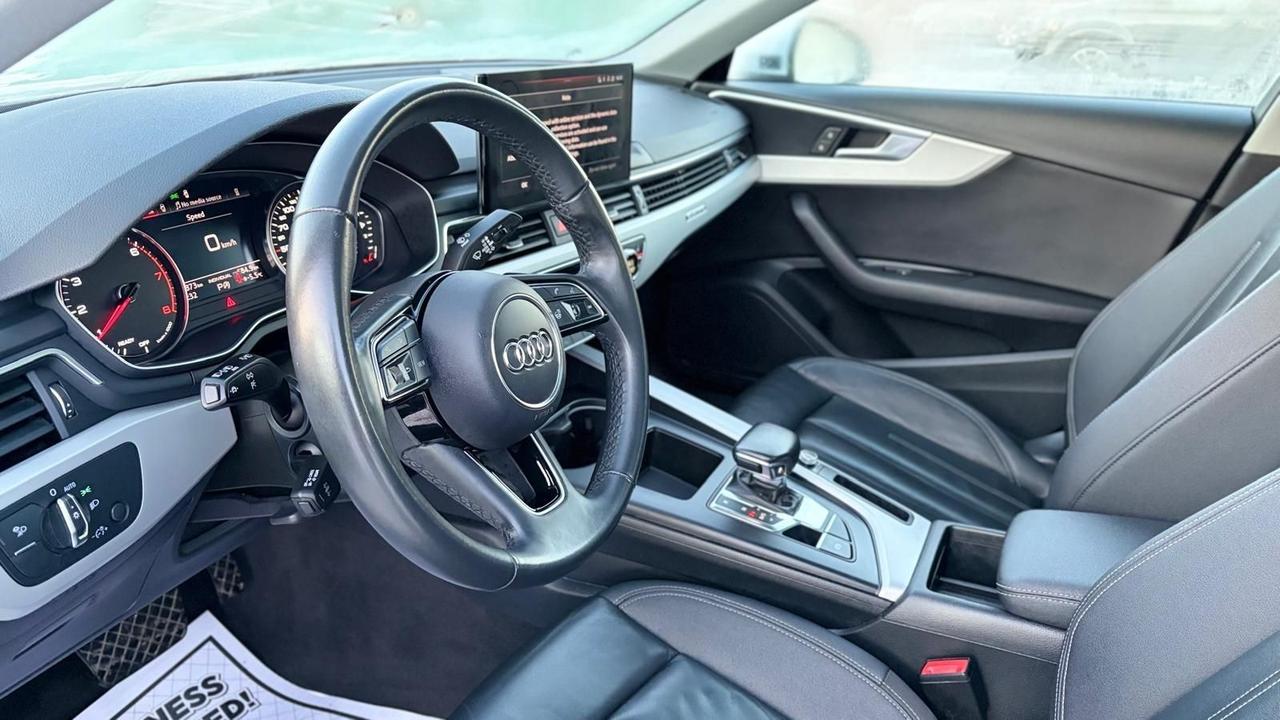 2023 Audi A4 45 TFSI quattro Photo