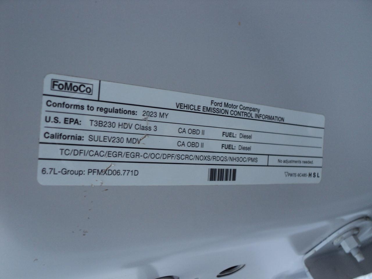 2023 Ford SUPER DUTY F-350 DRW XLT CrewCab 4WD 6.7L8cyl TurboDiesel 8' Box - Photo #40