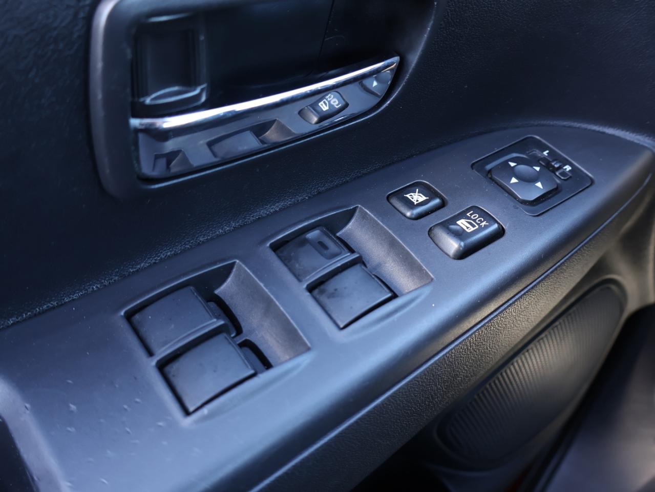 2018 Mitsubishi RVR SE 4WD CERTIFIED *ACCIDENT FREE* CAMERA BLUETOOTH HEATED SEATS CRUISE ALLOYS Photo