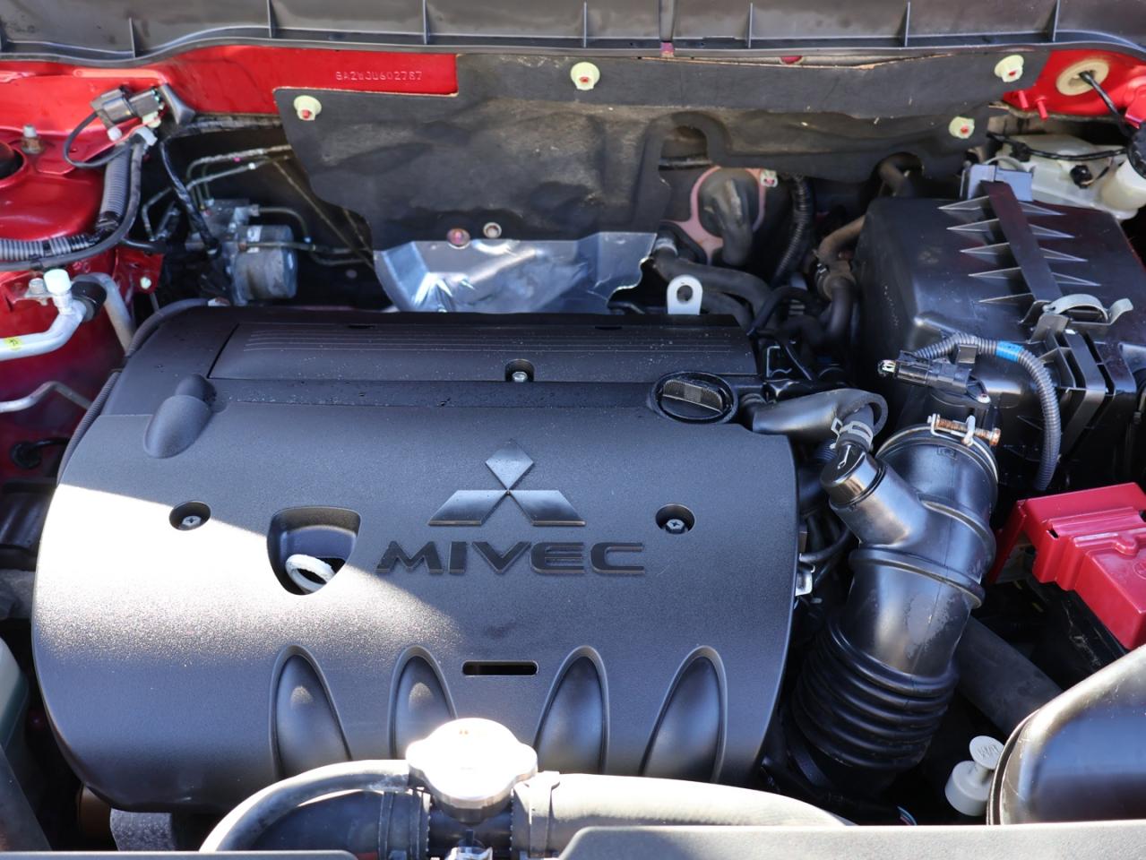 2018 Mitsubishi RVR SE 4WD CERTIFIED *ACCIDENT FREE* CAMERA BLUETOOTH HEATED SEATS CRUISE ALLOYS Photo