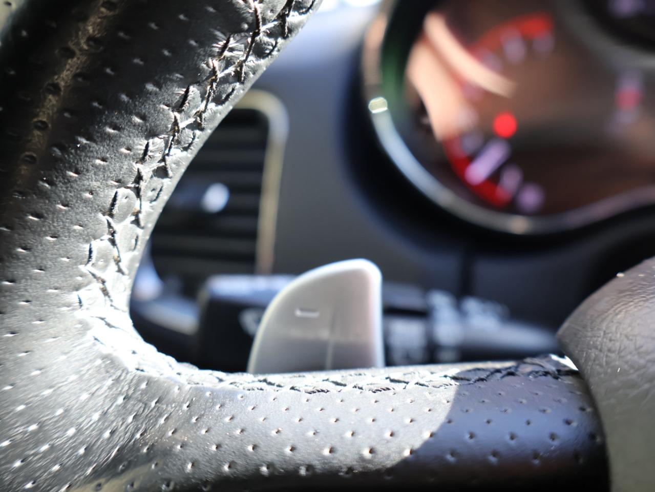 2018 Dodge Durango GT AWD CERTIFIED *ACCIDENT FREE* CAMERA NAV BLUETOOTH LEATHER HEATED SEATS CRUISE ALLOYS Photo