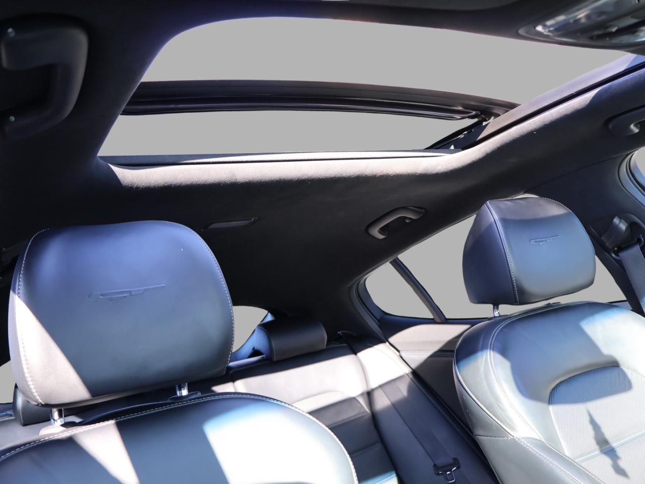 2018 Kia Stinger GT-LIMITED AWD CERTIFIED *KIA MAINTAIN* CAMERA NAV BLUETOOTH LEATHER HEATED SEATS PANO ROOF CRUISE ALLOYS Photo