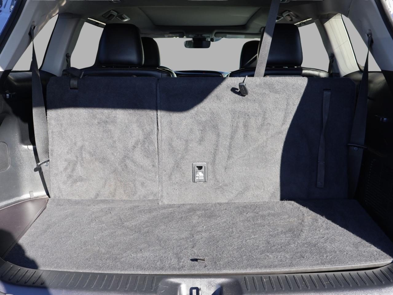 2017 Toyota Highlander LIMITED AWD CERTIFIED *TOYOTA MAINTAIN* CAMERA NAV BLUETOOTH LEATHER HEATED SEATS PANO ROOF CRUISE ALLOYS Photo