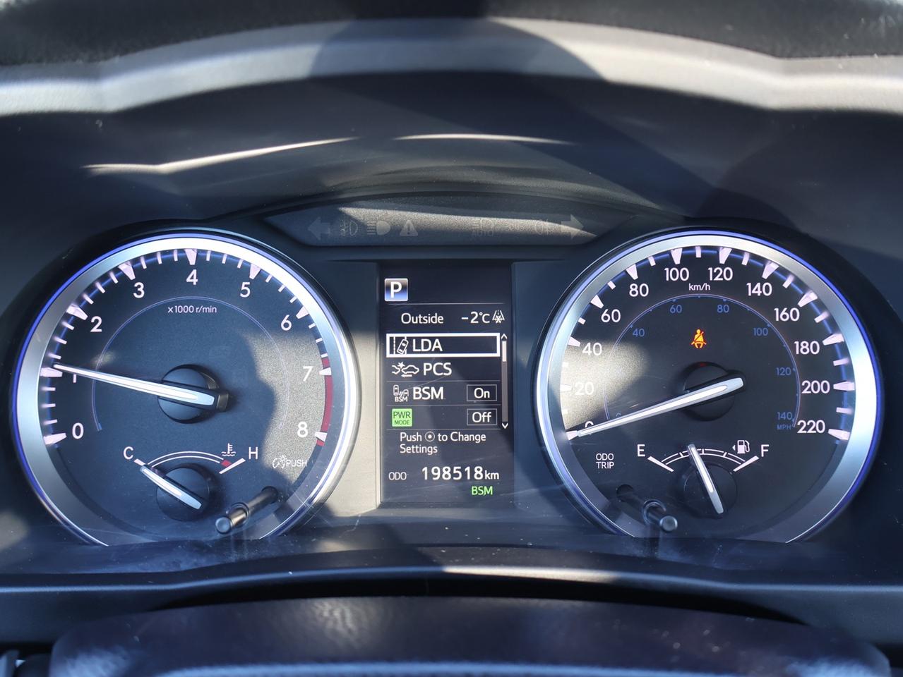 2017 Toyota Highlander LIMITED AWD CERTIFIED *TOYOTA MAINTAIN* CAMERA NAV BLUETOOTH LEATHER HEATED SEATS PANO ROOF CRUISE ALLOYS Photo