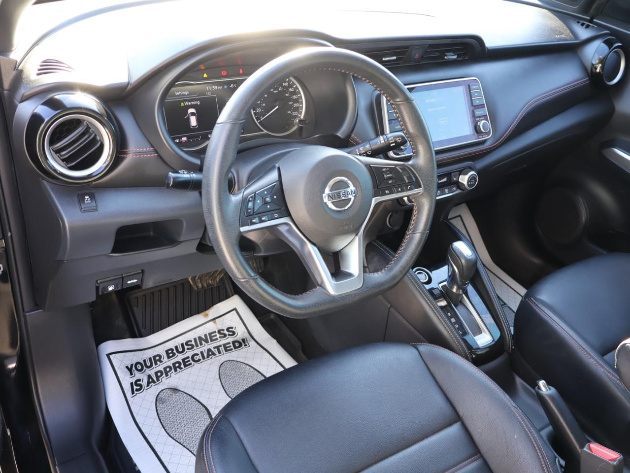 2019 Nissan Kicks SR CERTIFIED *1 OWNER*ACCIDENT FREE*NISSAN MAINTAIN* CAMERA BLUETOOTH LEATHER HEATED SEATS CRUISE ALLOYS Photo