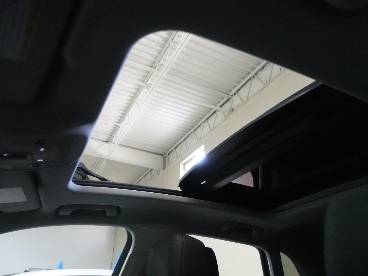 2021 Audi Q3 PROGRESIV S-Line AWD | Leather | Pano roof | BSM Photo