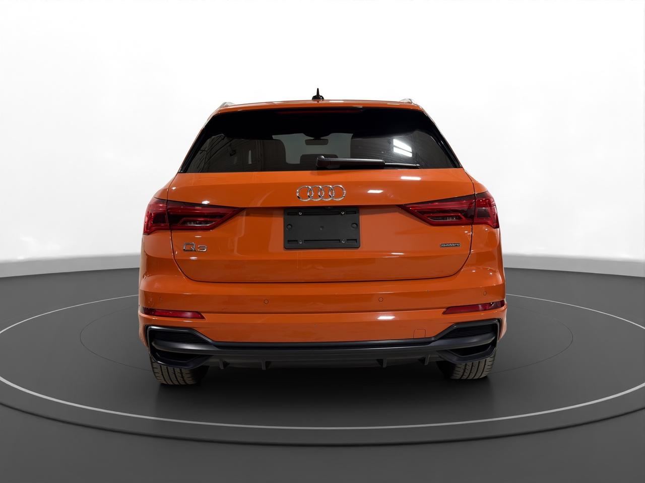 2019 Audi Q3 2.0 TFSI Quattro Technik Tiptronic Photo4