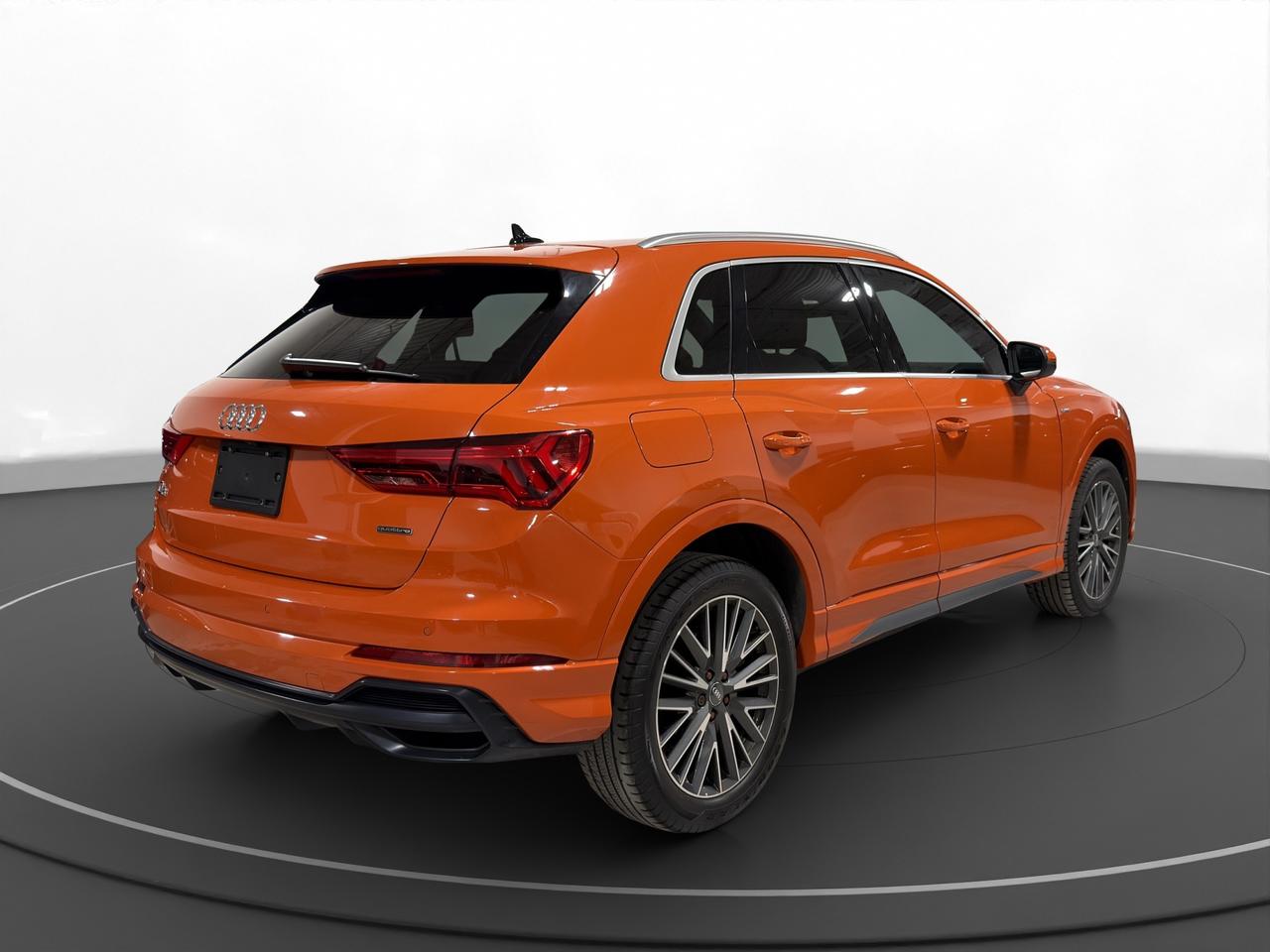 2019 Audi Q3 2.0 TFSI Quattro Technik Tiptronic Photo