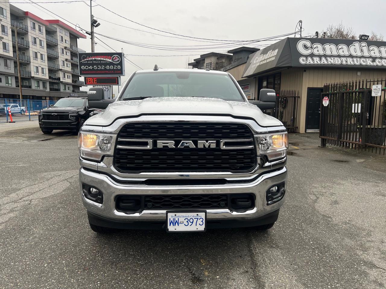 2023 RAM 3500 Big Horn 4x4 Crew Cab 8' Box Photo18