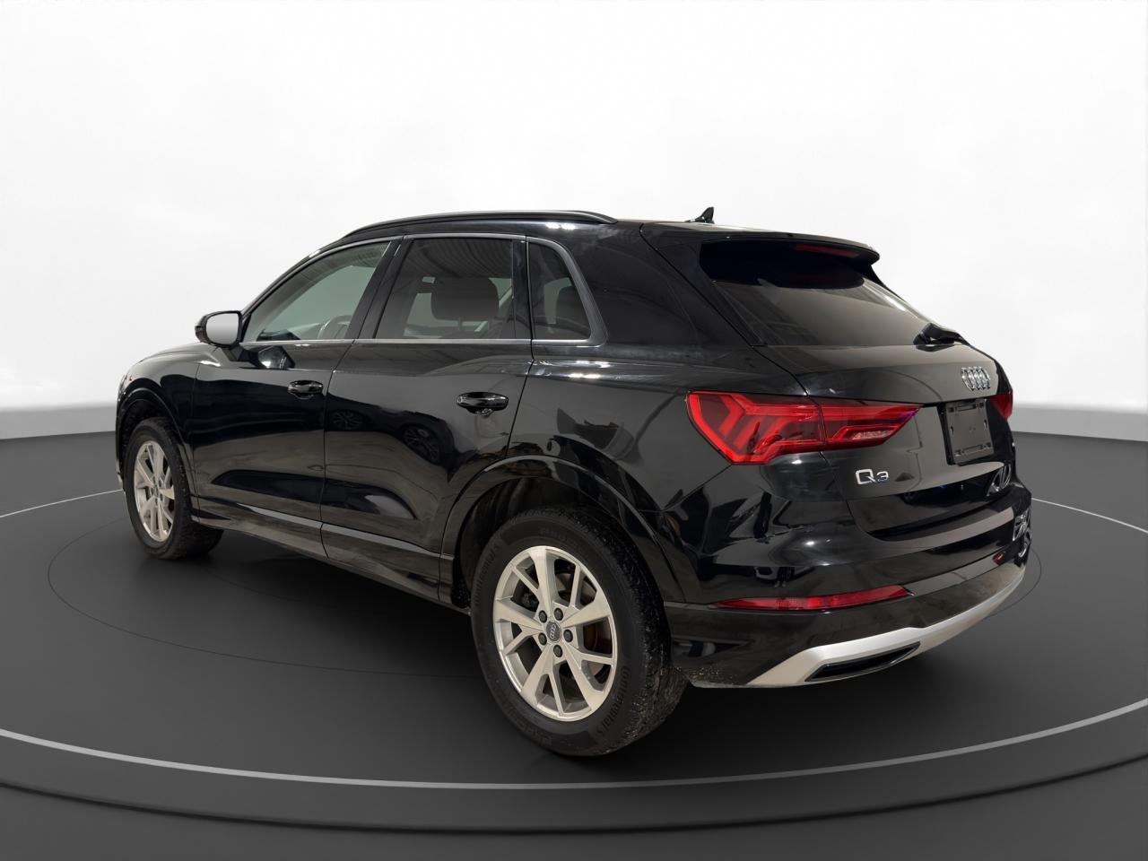 2021 Audi Q3 Komfort 45 TFSI quattro Photo4