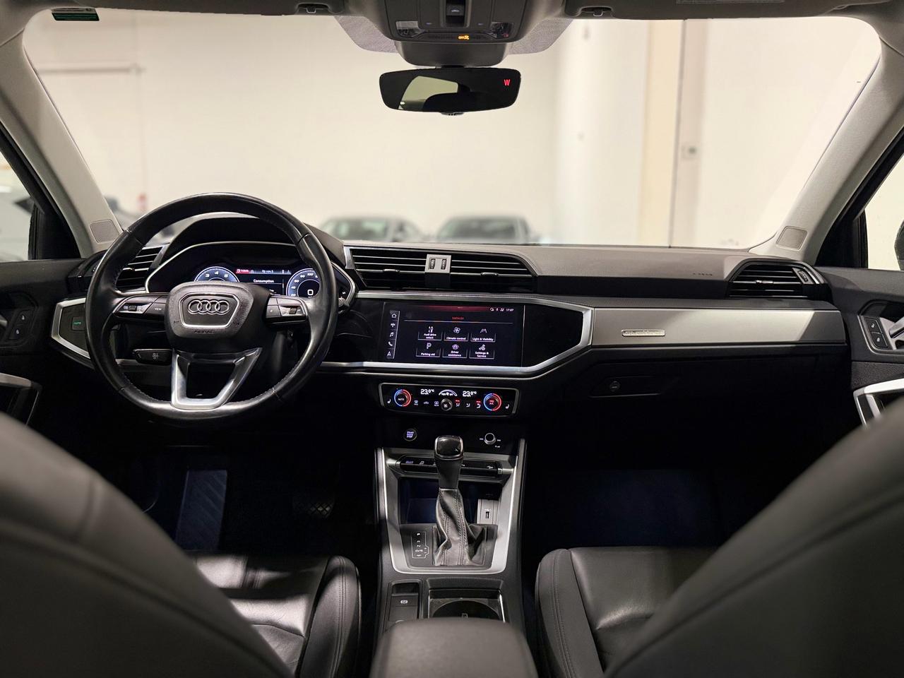 2020 Audi Q3 Progressiv 45 TFSI quattro Photo