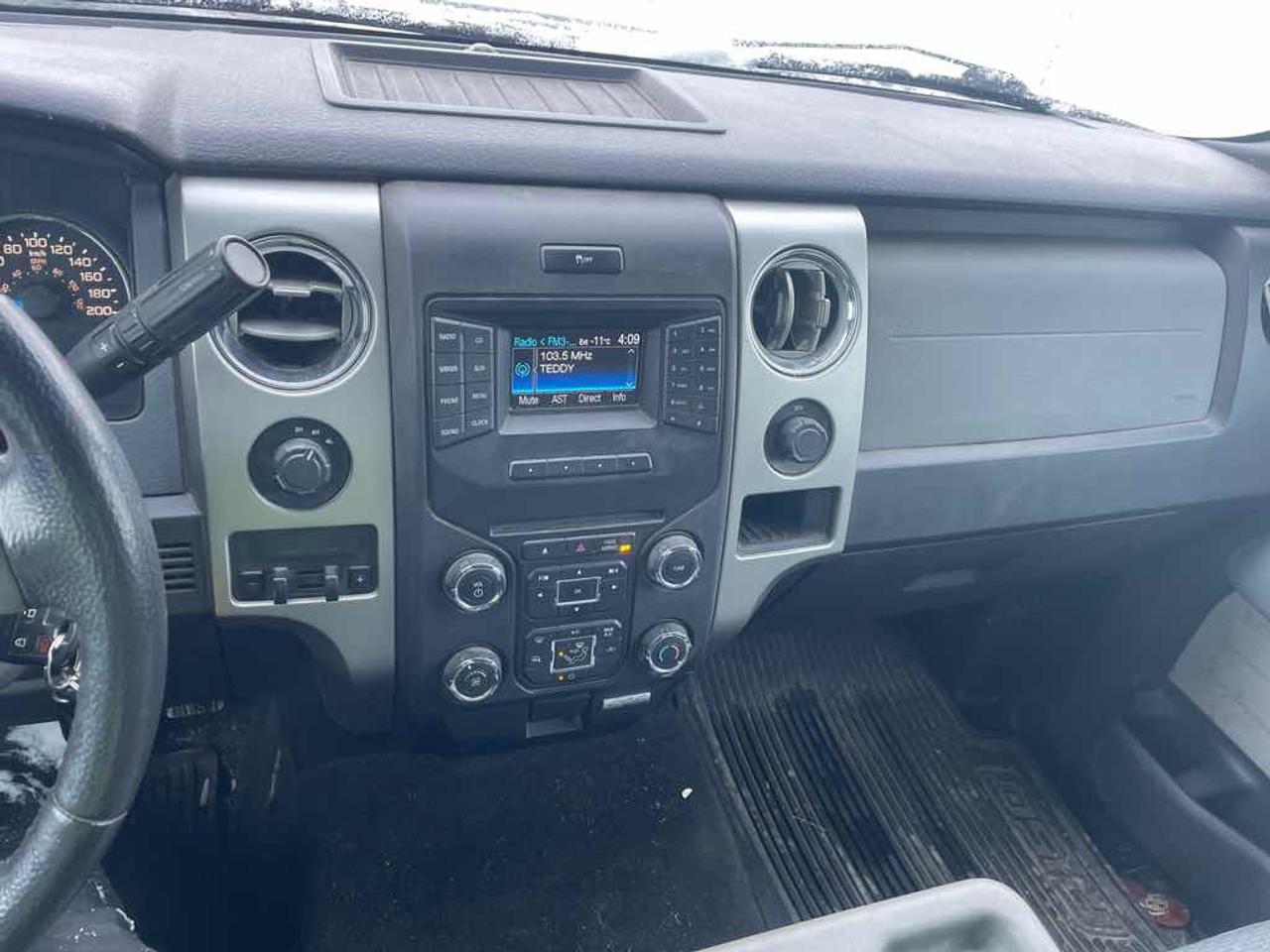 2013 Ford F-150 SUPERCREW Photo