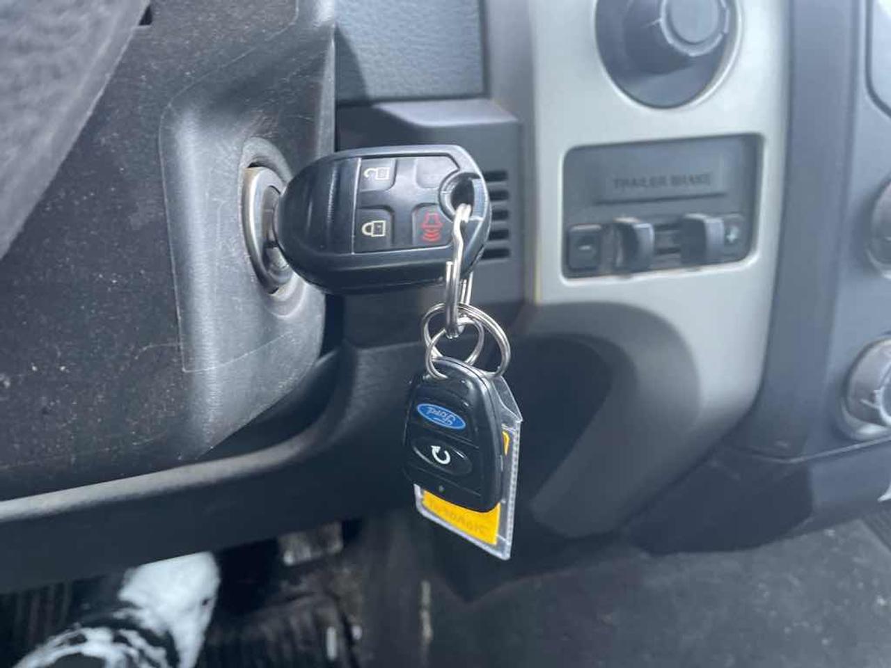 2013 Ford F-150 SUPERCREW Photo