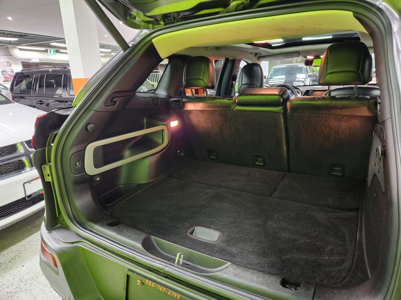 2016 Jeep Cherokee Trailhawk SAFTY PKG LTHR P-ROOF COOL SEATS LOADED Photo