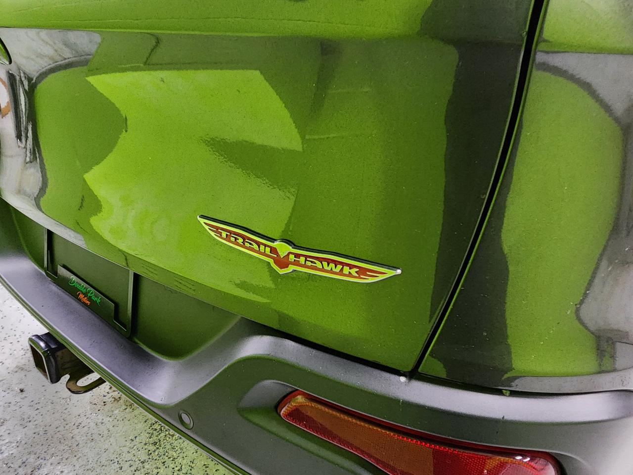 2016 Jeep Cherokee Trailhawk SAFTY PKG LTHR P-ROOF COOL SEATS LOADED Photo