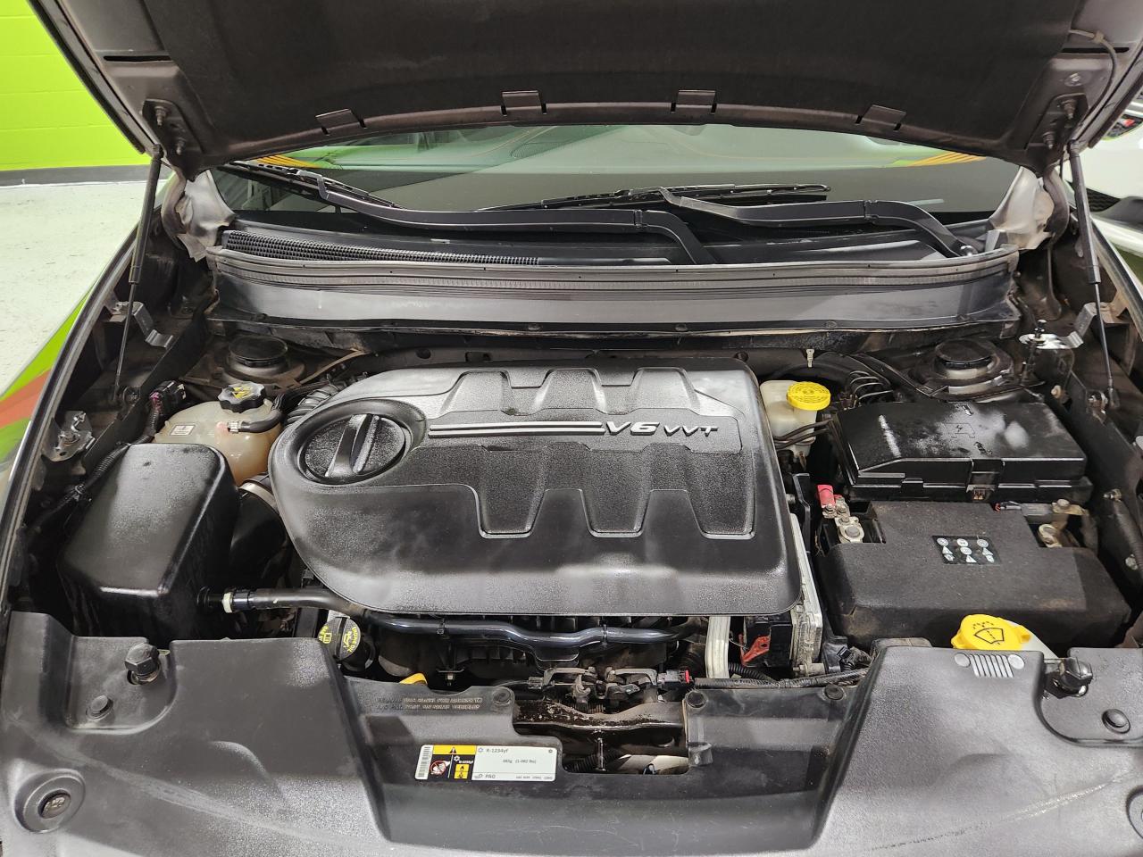 2016 Jeep Cherokee Trailhawk SAFTY PKG LTHR P-ROOF COOL SEATS LOADED Photo