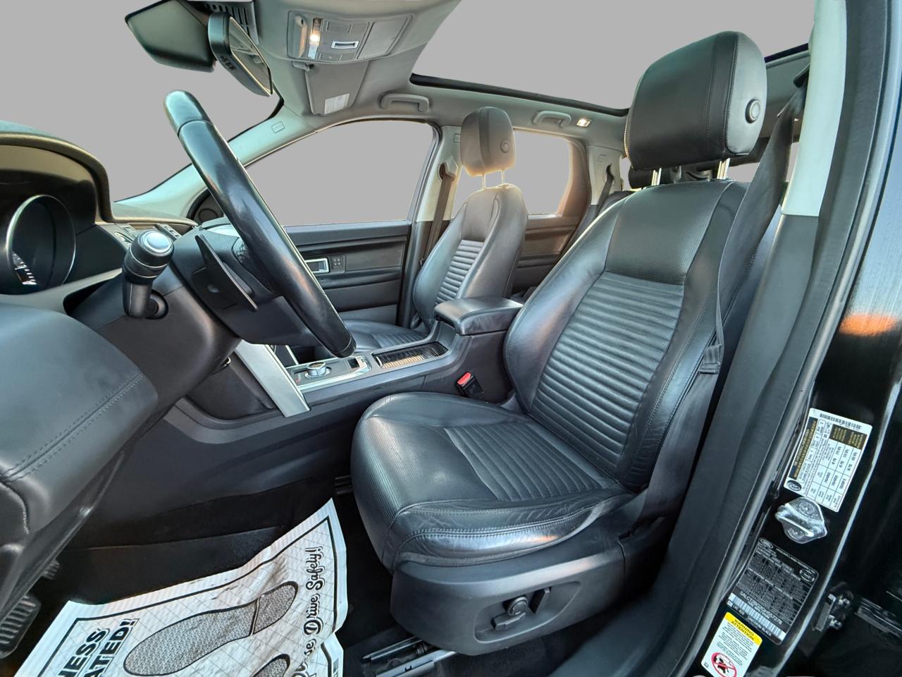 2016 Land Rover Discovery Sport 4WD 4dr HSE LUXURY Photo