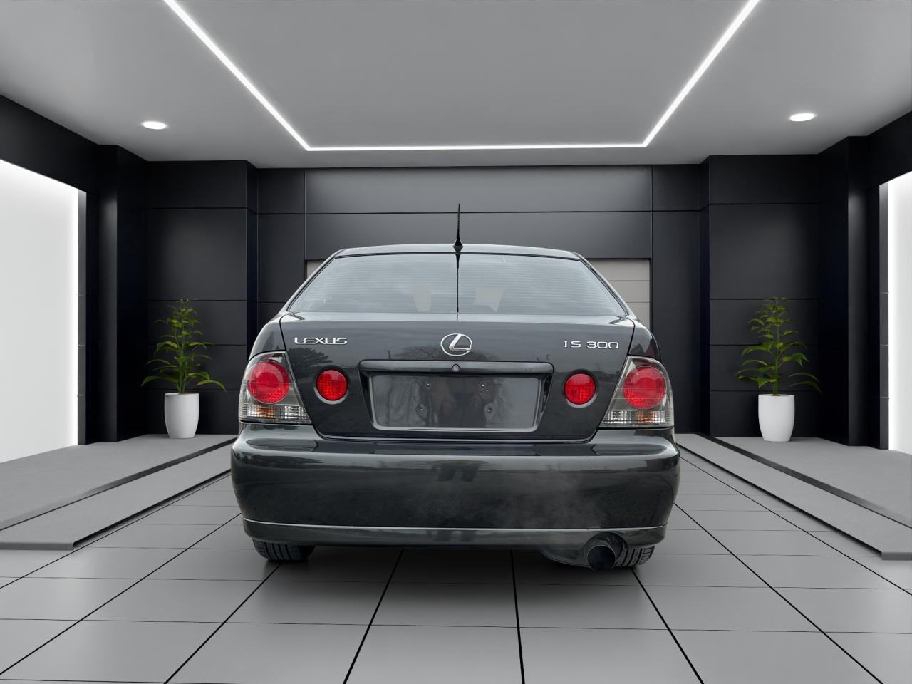 2002 Lexus IS IS 300 - 4 Years Warranty Available  !!! Photo