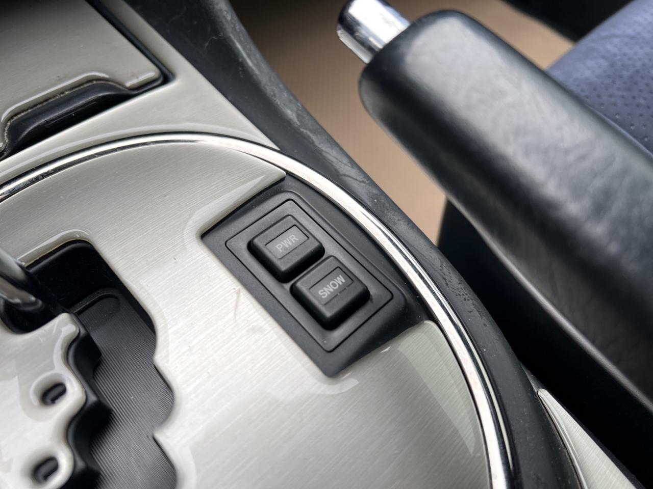 2002 Lexus IS IS 300 - 4 Years Warranty Available  !!! Photo