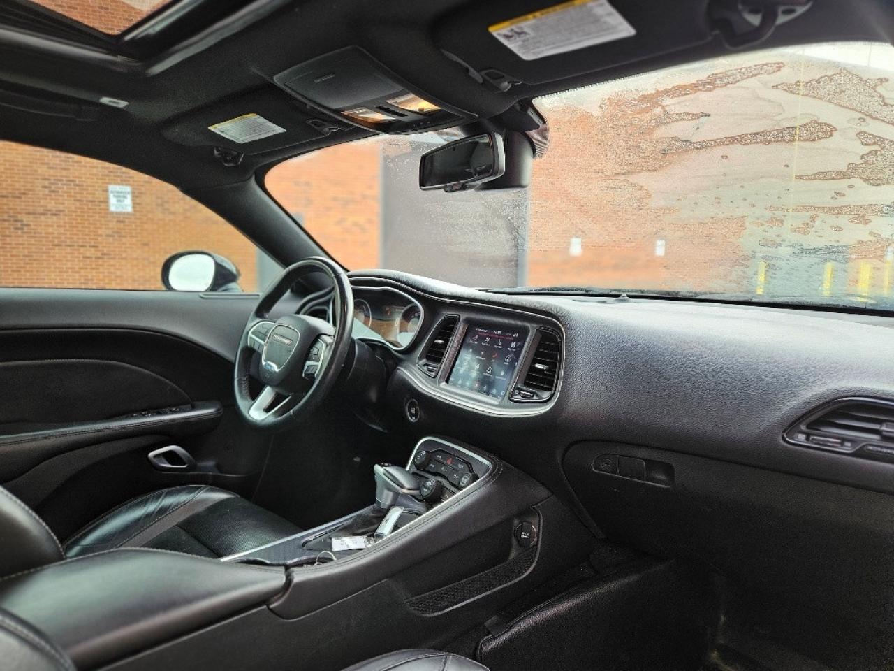 2018 Dodge Challenger SXT PLUS-LEATHER-SUNROOF-LOADED-CLEAN CARFAX Photo